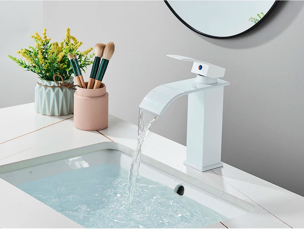 Brushed Golden Basin Faucets Single Lever Hole Deck Mount
