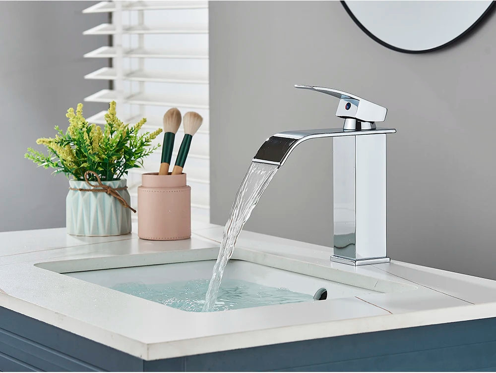 Brushed Golden Basin Faucets Single Lever Hole Deck Mount