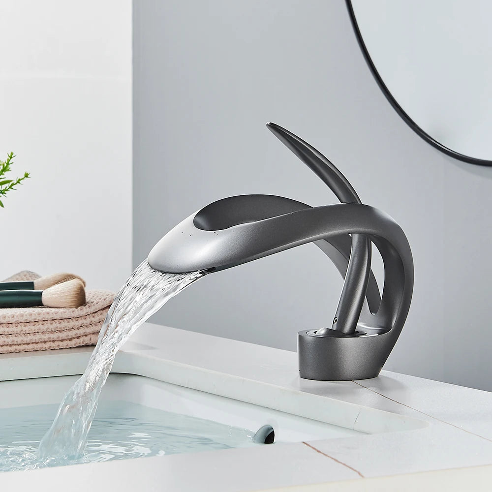 Brass New-Style Basin Faucet Bathroom Mixer Tap Hot Cold Water Deck Mounted Luxury Sink Faucet