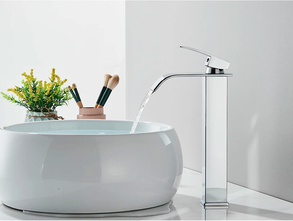 Brushed Golden Basin Faucets Single Lever Hole Deck Mount