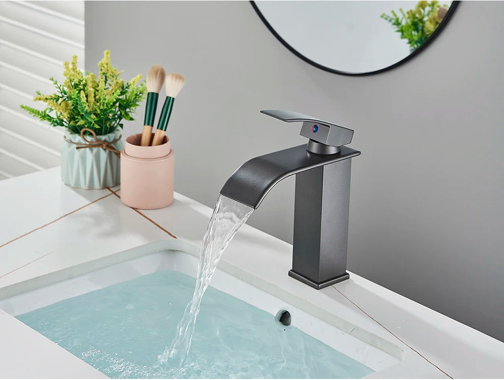Brushed Golden Basin Faucets Single Lever Hole Deck Mount