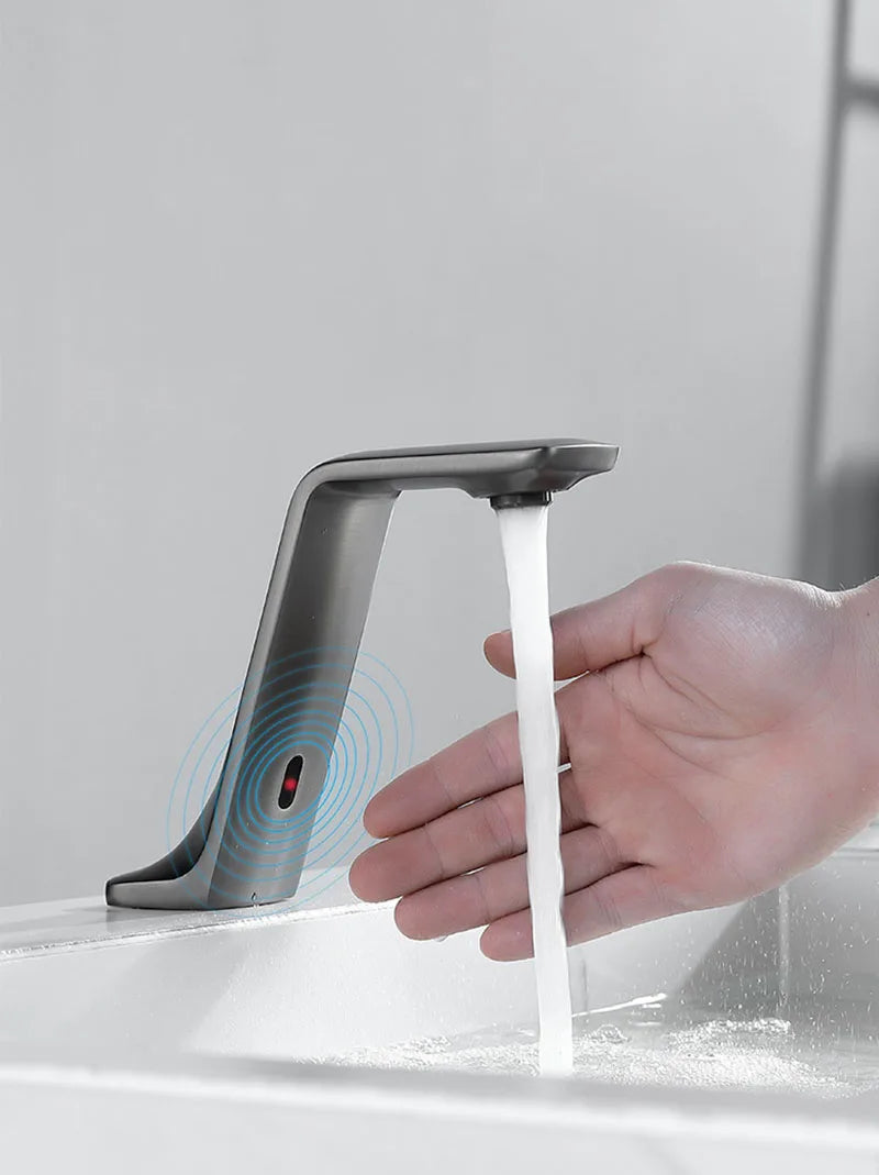 Gun Gray Brass Automatic Touchless Bathroom Basin Faucet Smart Infrared Motion Sensor Single Cold Hand Washing Basin Tap l