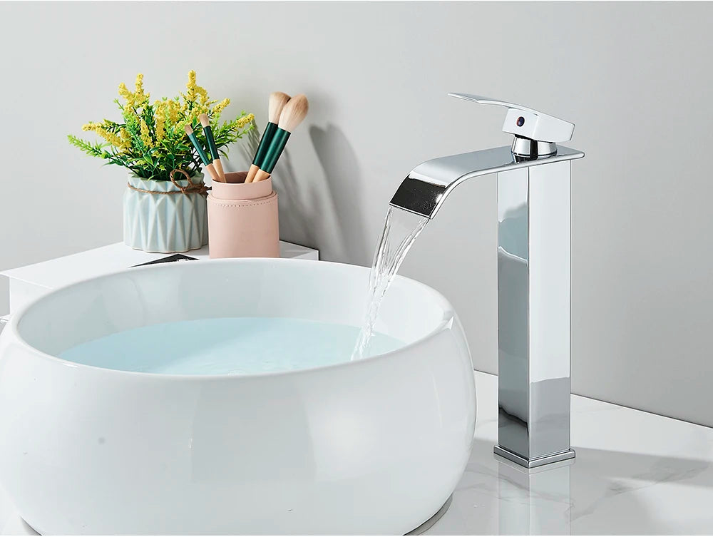 Brushed Golden Basin Faucets Single Lever Hole Deck Mount
