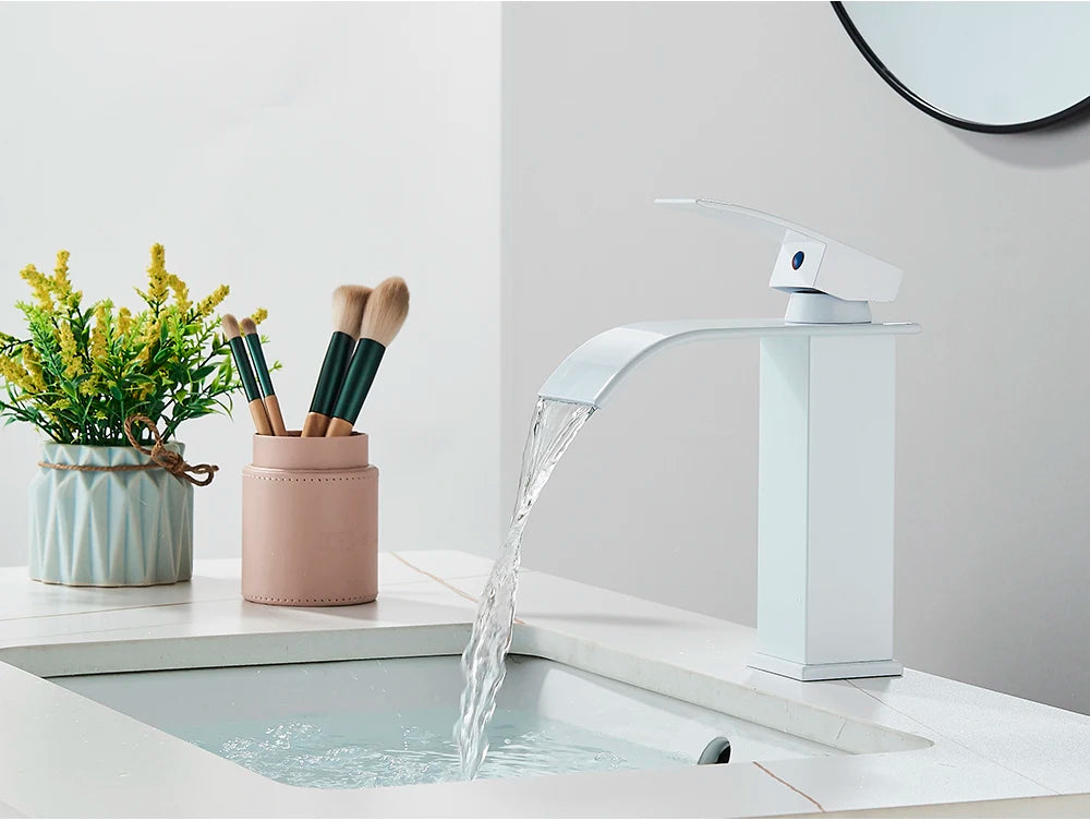 Brushed Golden Basin Faucets Single Lever Hole Deck Mount