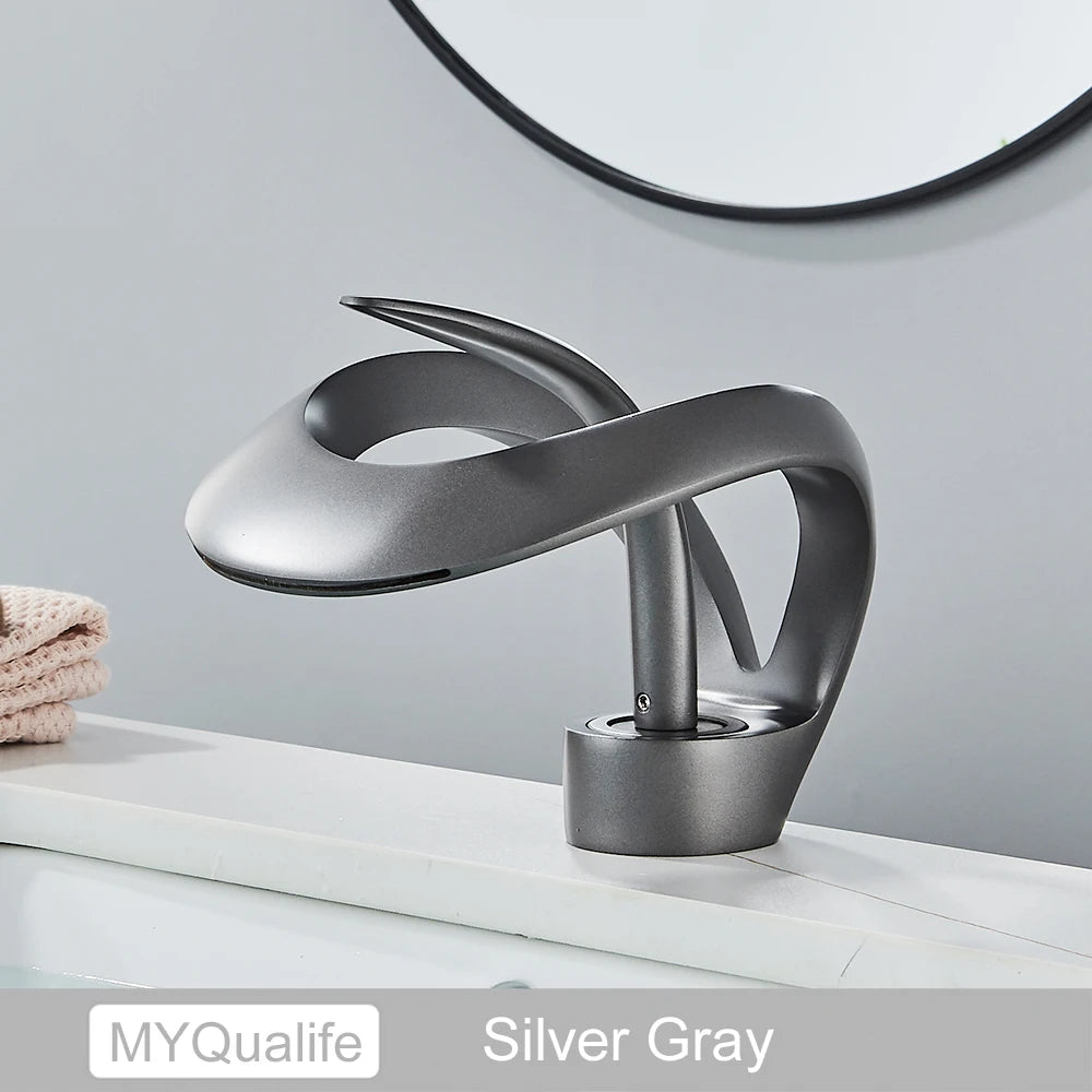 Brass New-Style Basin Faucet Bathroom Mixer Tap Hot Cold Water Deck Mounted  Luxury Sink Faucet